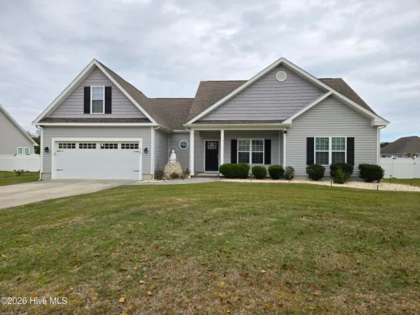 $378,000 | 412 Moss Springs Drive, Swansboro, NC 28584