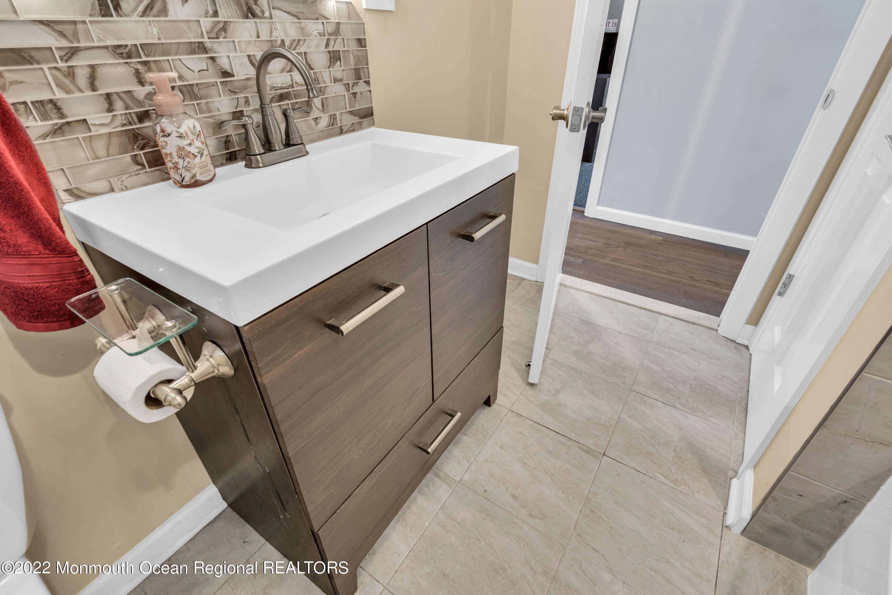 19 Lark Lane Brick, NJ 08724 - Photo 12 of 72 034_dsc09425