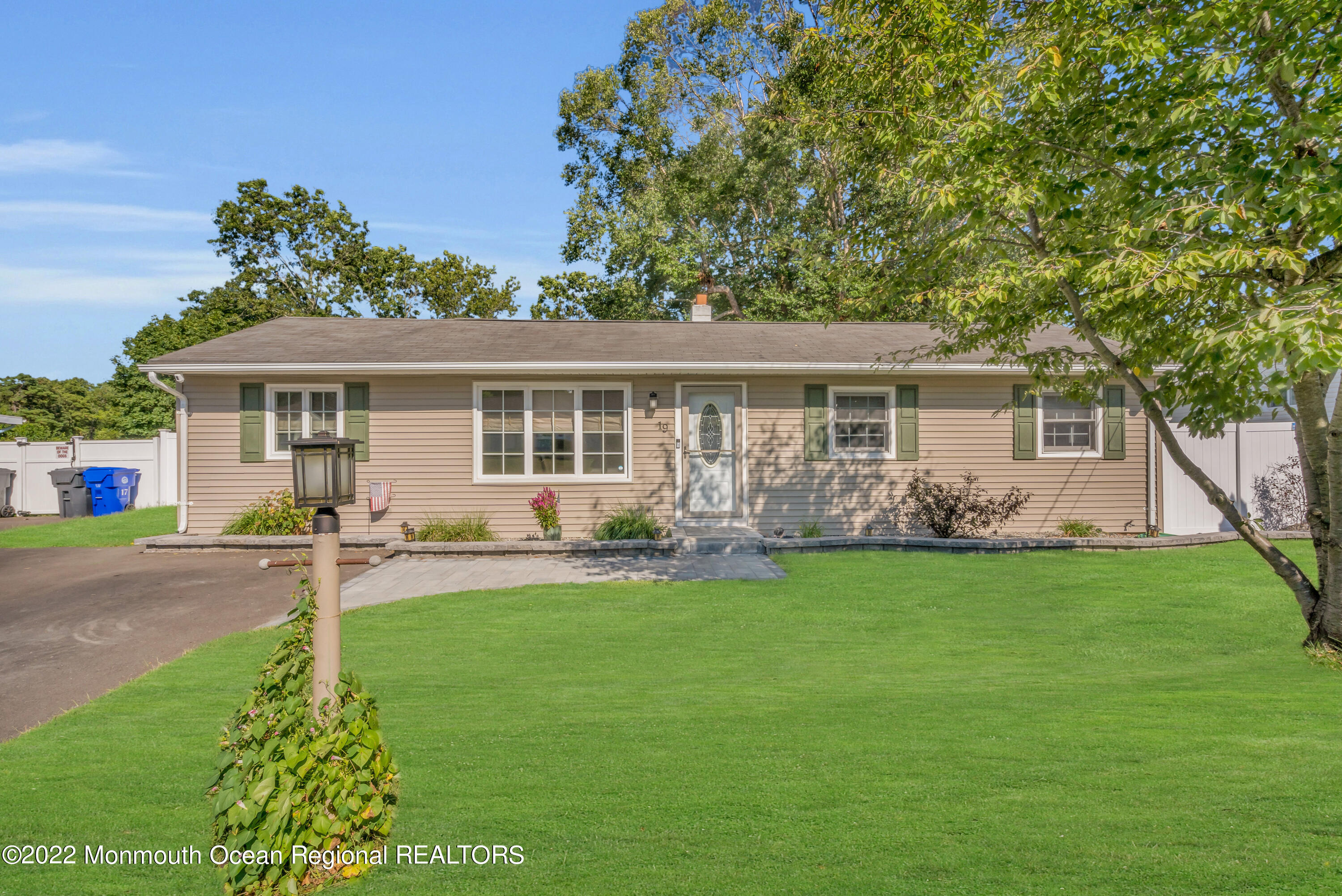 19 Lark Lane Brick, NJ 08724 - Photo 16 of 72 005_dsc09496