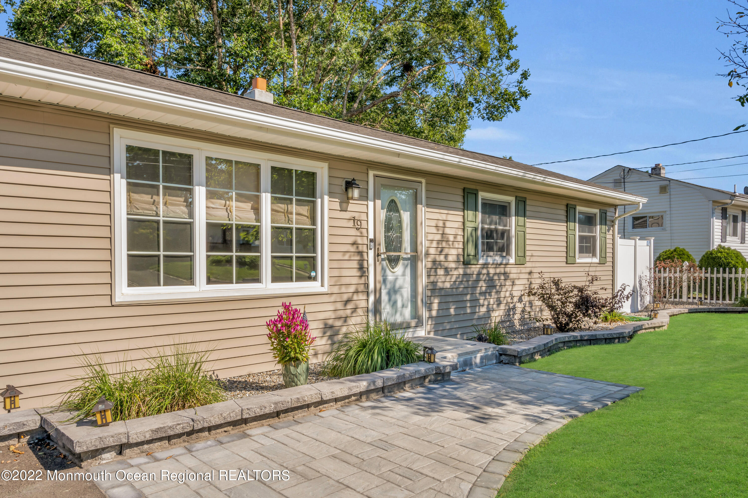 19 Lark Lane Brick, NJ 08724 - Photo 3 of 72 011_dsc09510