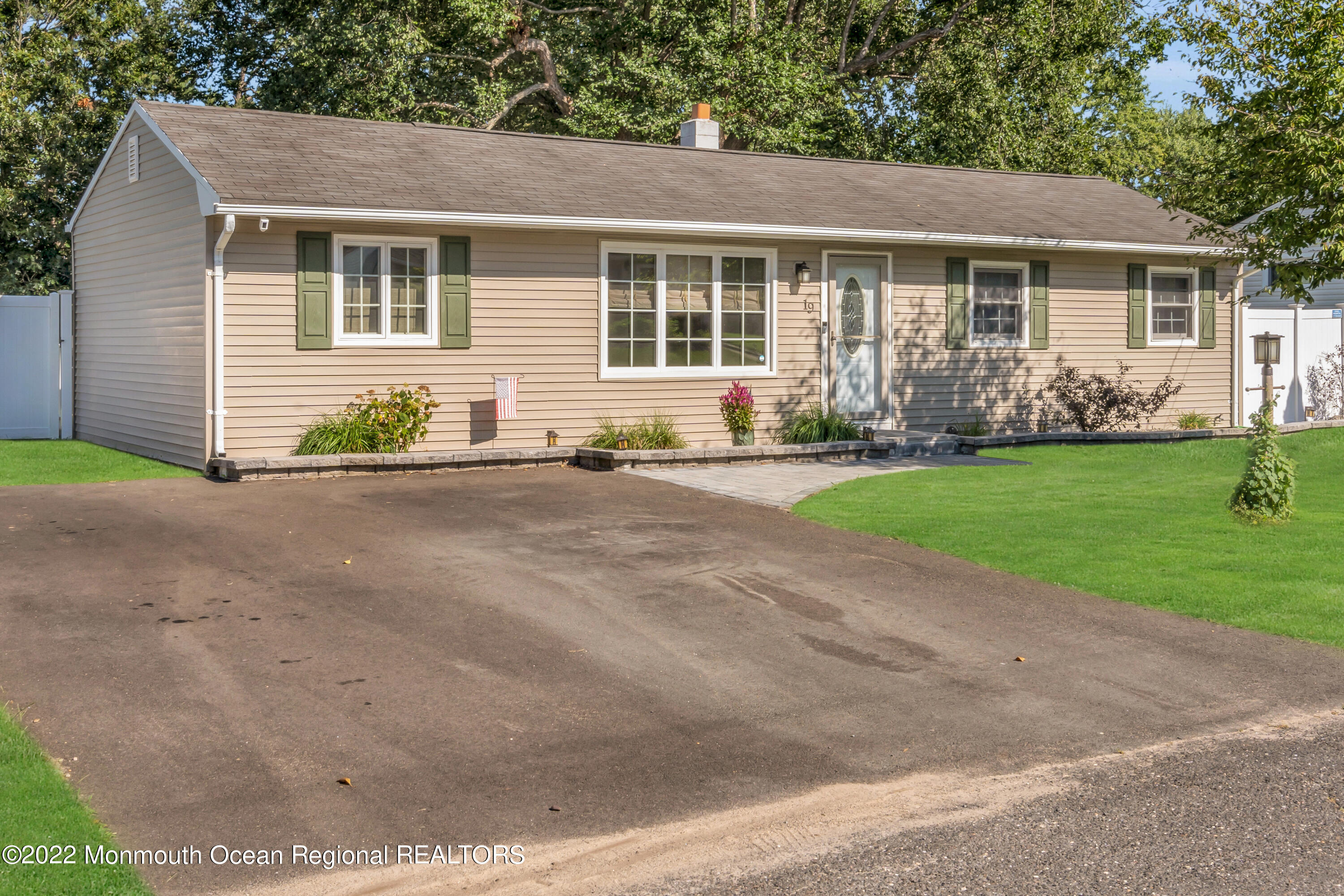 19 Lark Lane Brick, NJ 08724 - Photo 32 of 72 010_dsc09520b