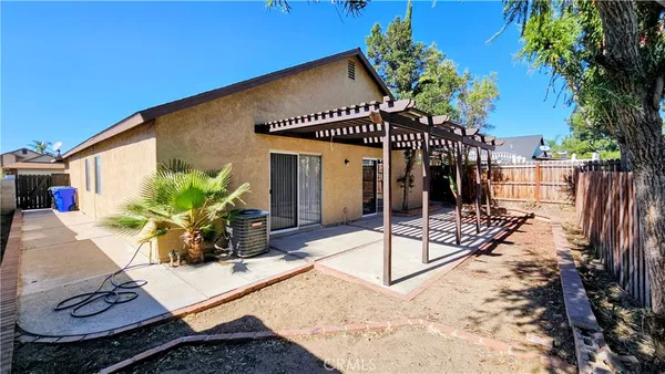 $2,700 | 11837 Rancherias Drive, Fontana, CA 92337