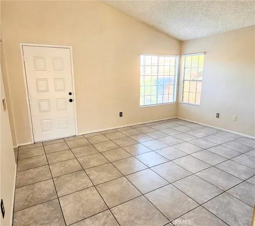 $2,700 | 11837 Rancherias Drive, Fontana, CA 92337