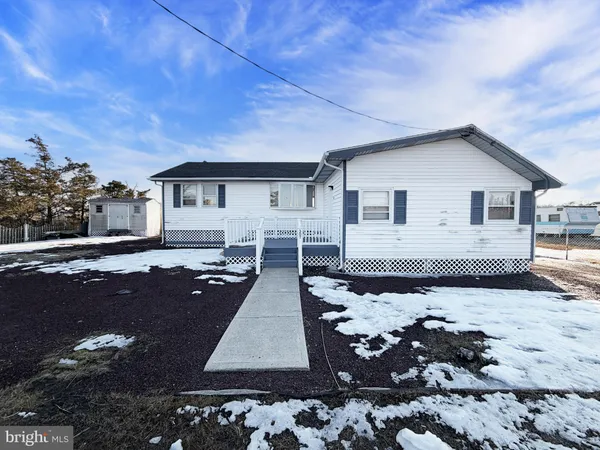 $244,900 | 307 East Edgewater Avenue, Pleasantville, NJ 08232