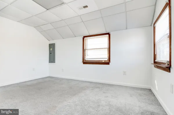 $244,900 | 307 East Edgewater Avenue, Pleasantville, NJ 08232