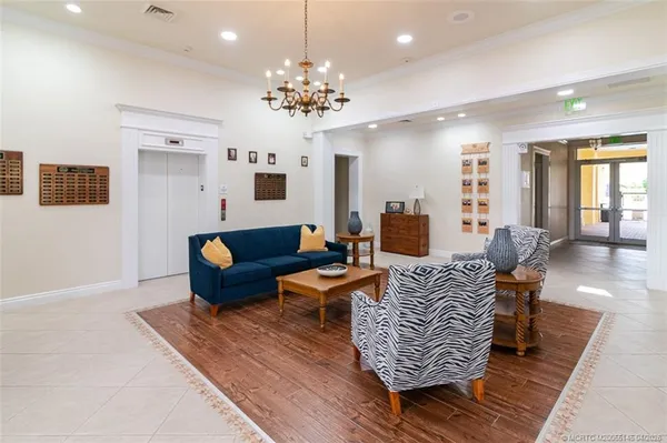 $2,950 | 2371 Southwest Carriage Hill Terrace, Unit 202, Palm City, FL 34990