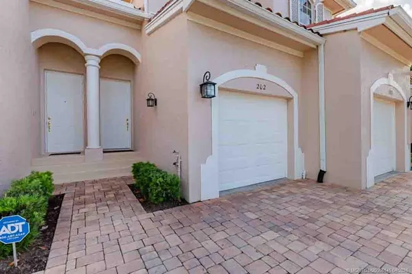 $2,950 | 2371 Southwest Carriage Hill Terrace, Unit 202, Palm City, FL 34990