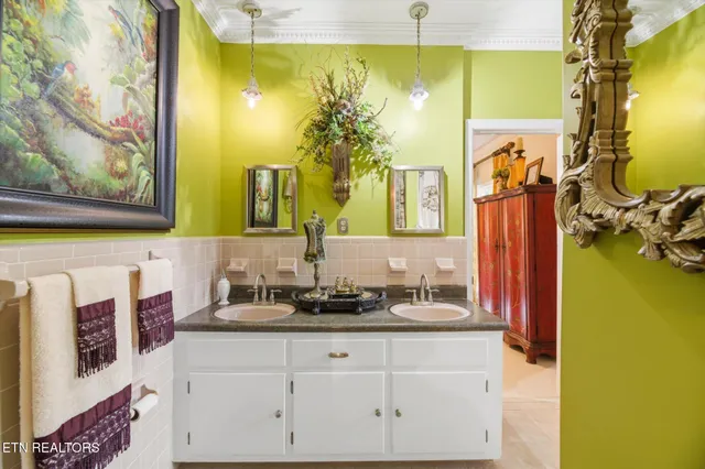 $439,900 | 715 Harren Court, Etowah, TN 37331