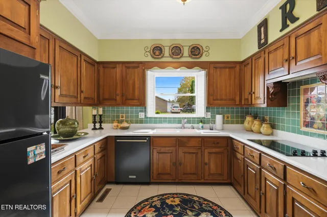 $439,900 | 715 Harren Court, Etowah, TN 37331