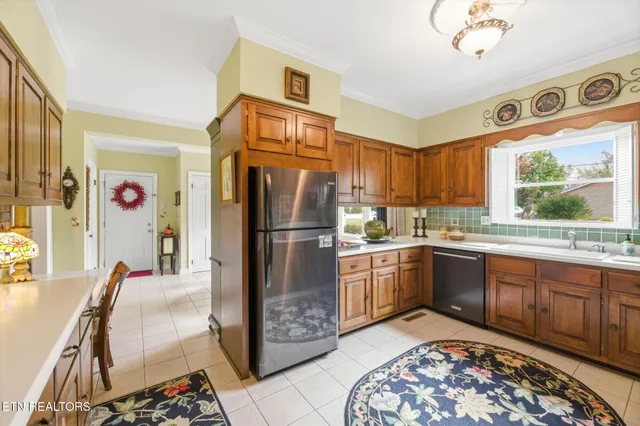 $439,900 | 715 Harren Court, Etowah, TN 37331