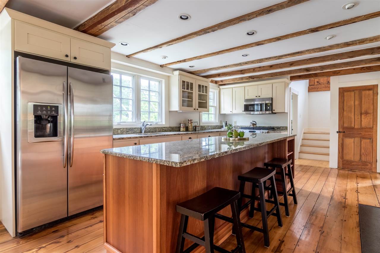 8 Maple Road North Hampton, NH 03862 - Photo 17 of 40