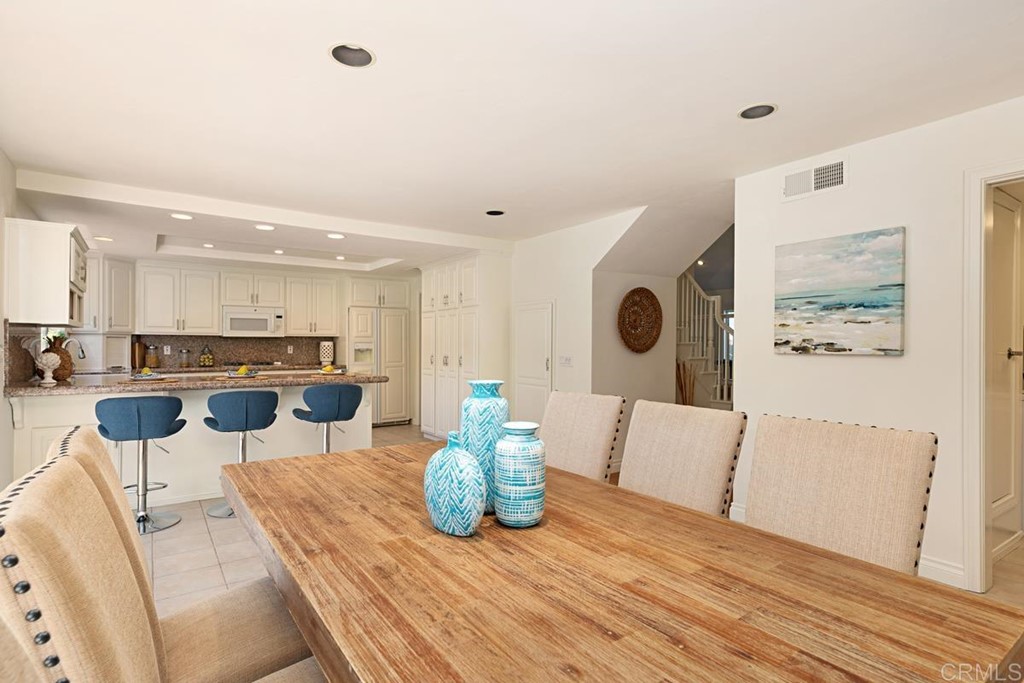 331 Camino De Las Flores Encinitas, CA 92024 - Photo 15 of 42