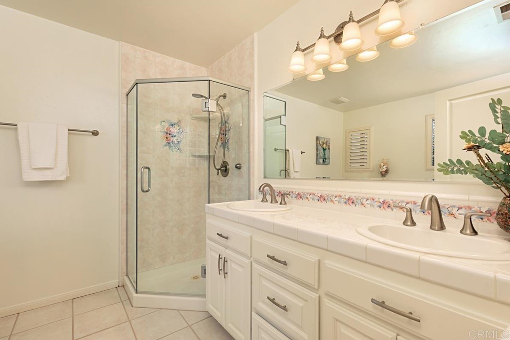 331 Camino De Las Flores Encinitas, CA 92024 - Photo 22 of 42