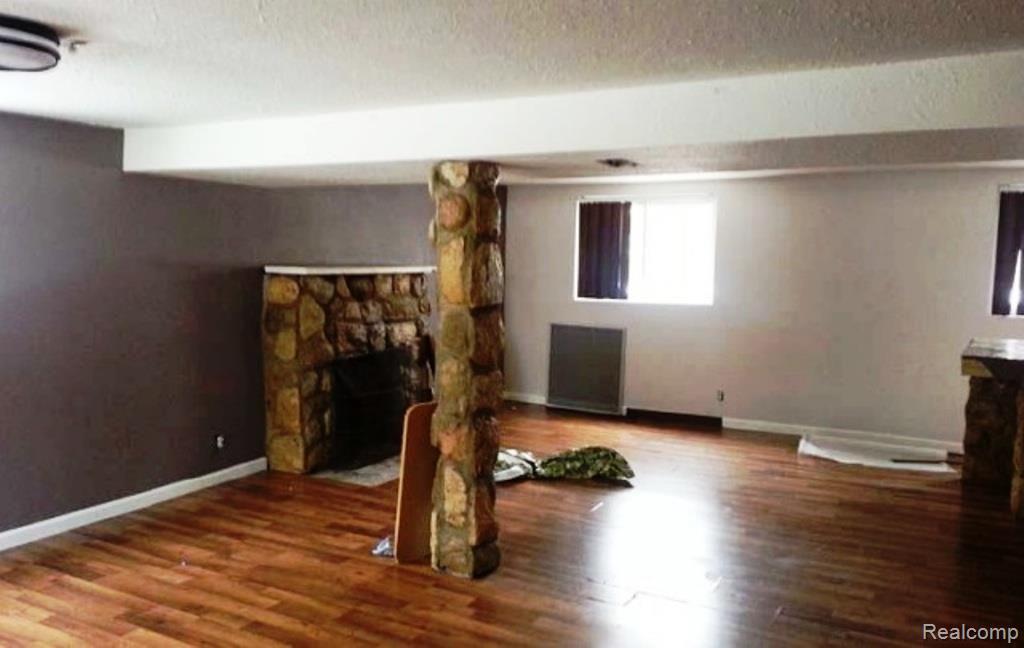 1800 South Raisinville Road Monroe, MI 48161 - Photo 6 of 6 6.jpg