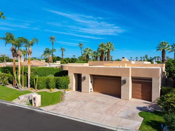 $2,475,000 | 152 Waterford Circle, Rancho Mirage, CA 92270