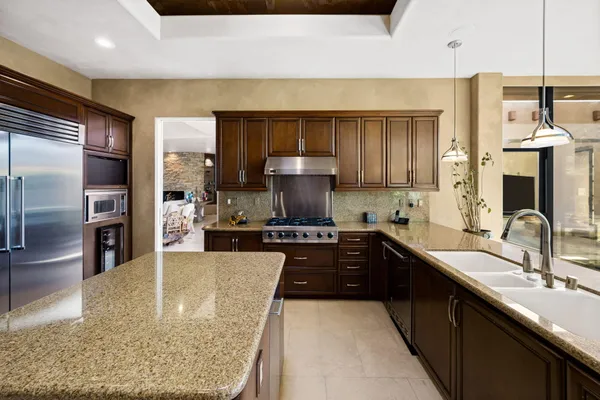 $2,475,000 | 152 Waterford Circle, Rancho Mirage, CA 92270