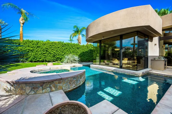 $2,475,000 | 152 Waterford Circle, Rancho Mirage, CA 92270