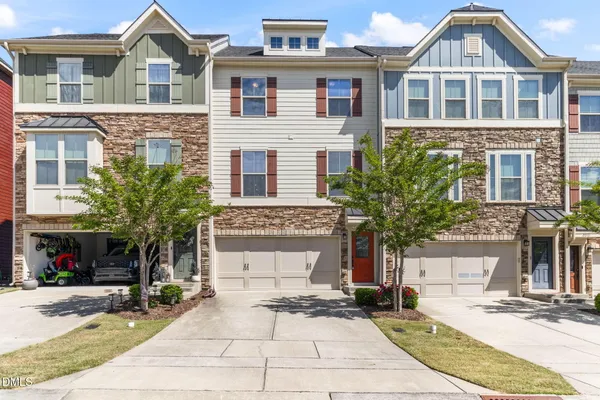 $472,000 | 2014 Whitesmith Drive, Apex, NC 27502