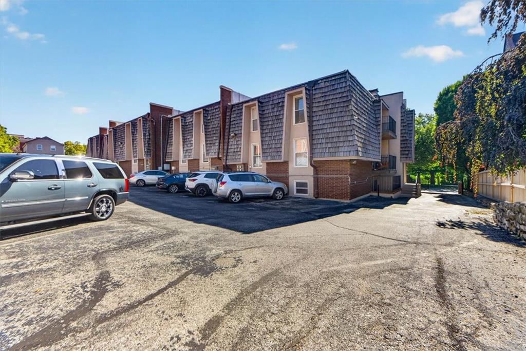 3608 Gillham Road, Unit 26 Kansas City, MO 64111 - Photo 42 of 45