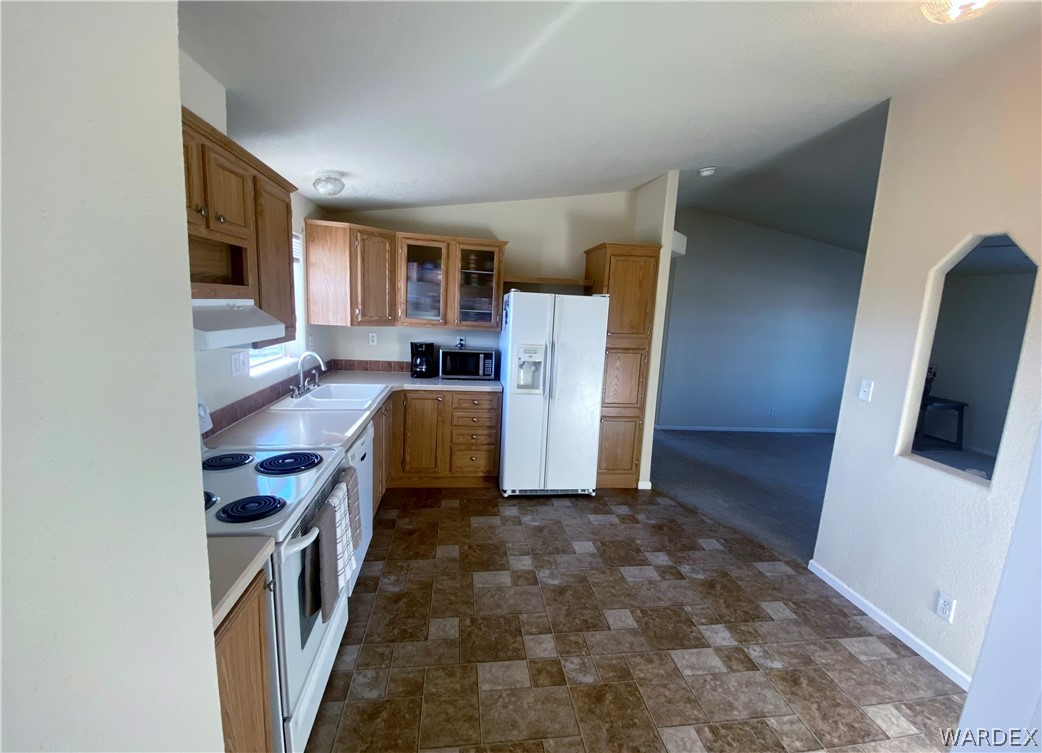 4852 Sacramento Road Golden Valley, AZ 86413 - Photo 4 of 46 Gallery Image 4