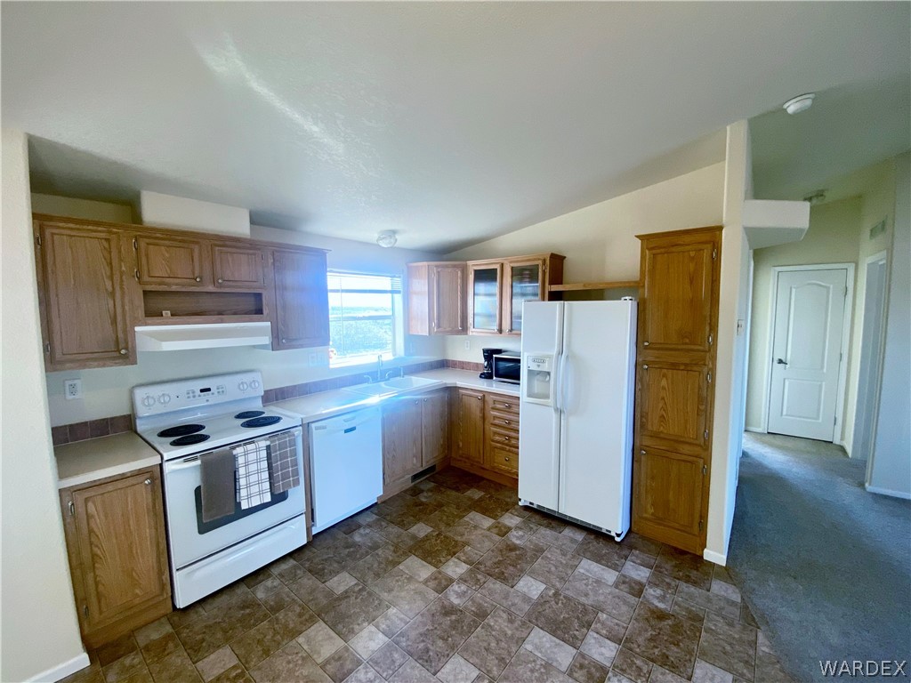 4852 Sacramento Road Golden Valley, AZ 86413 - Photo 8 of 46 Gallery Image 8