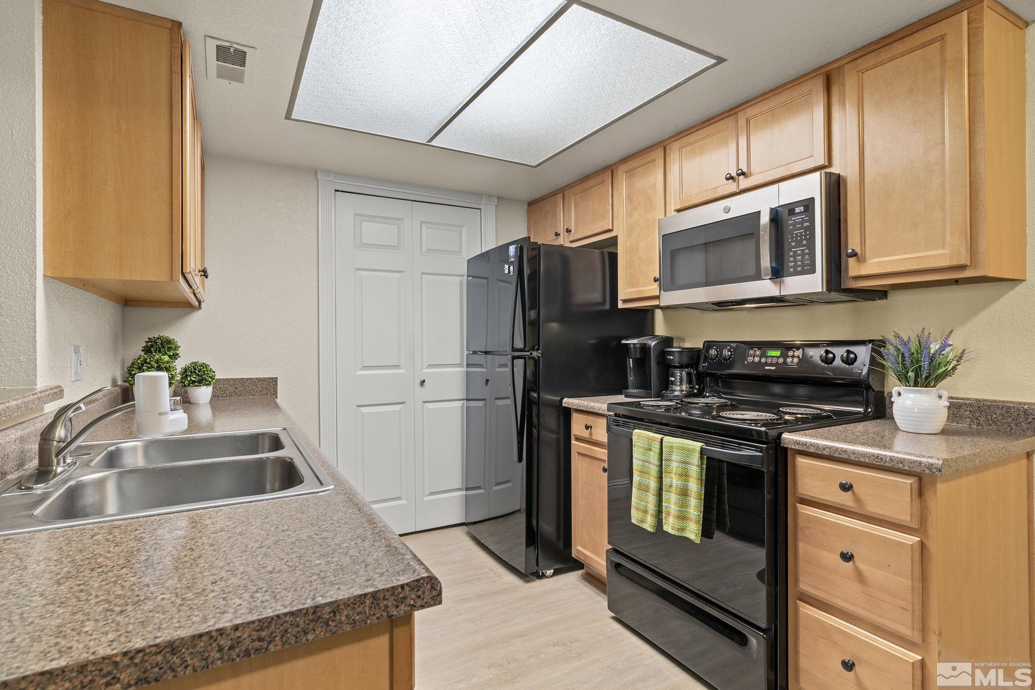 555 East Patriot Boulevard, Unit 235 Reno, NV 89511 - Photo 9 of 21 Photo 9
