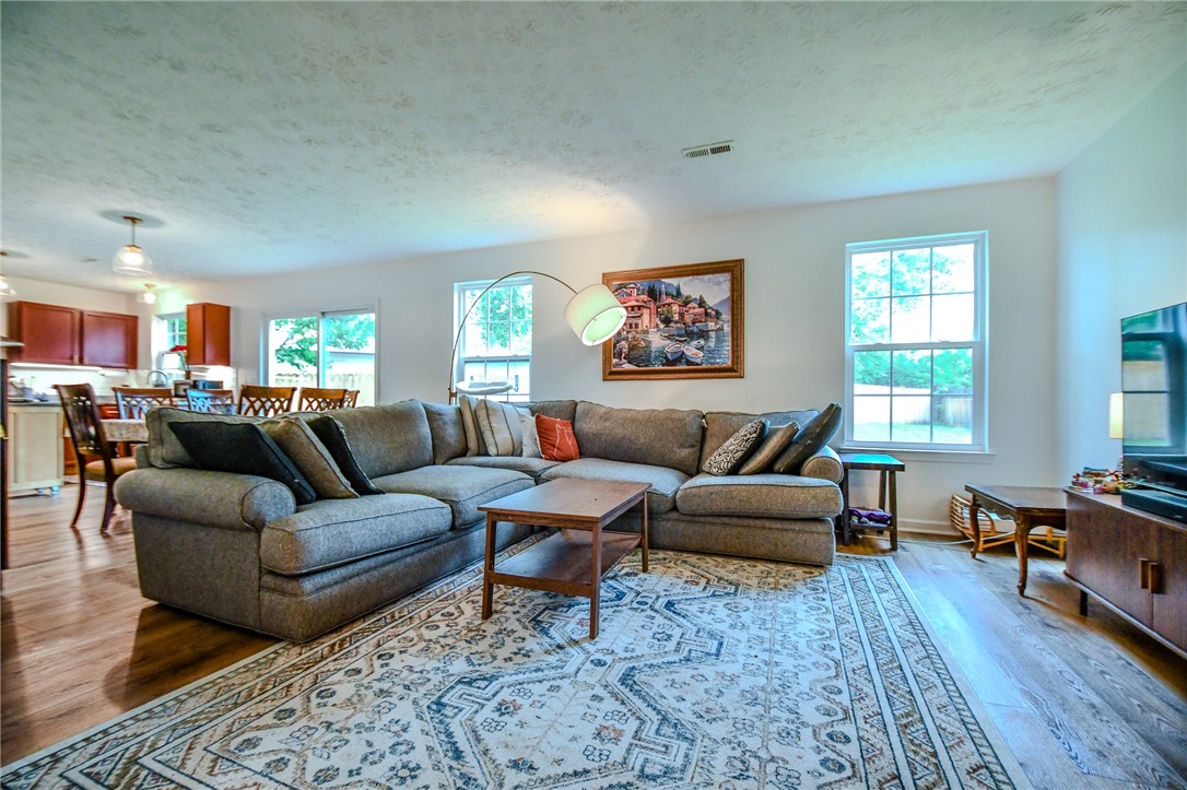 5027 Katherine Court Riverside, OH 45424 - Photo 10 of 38