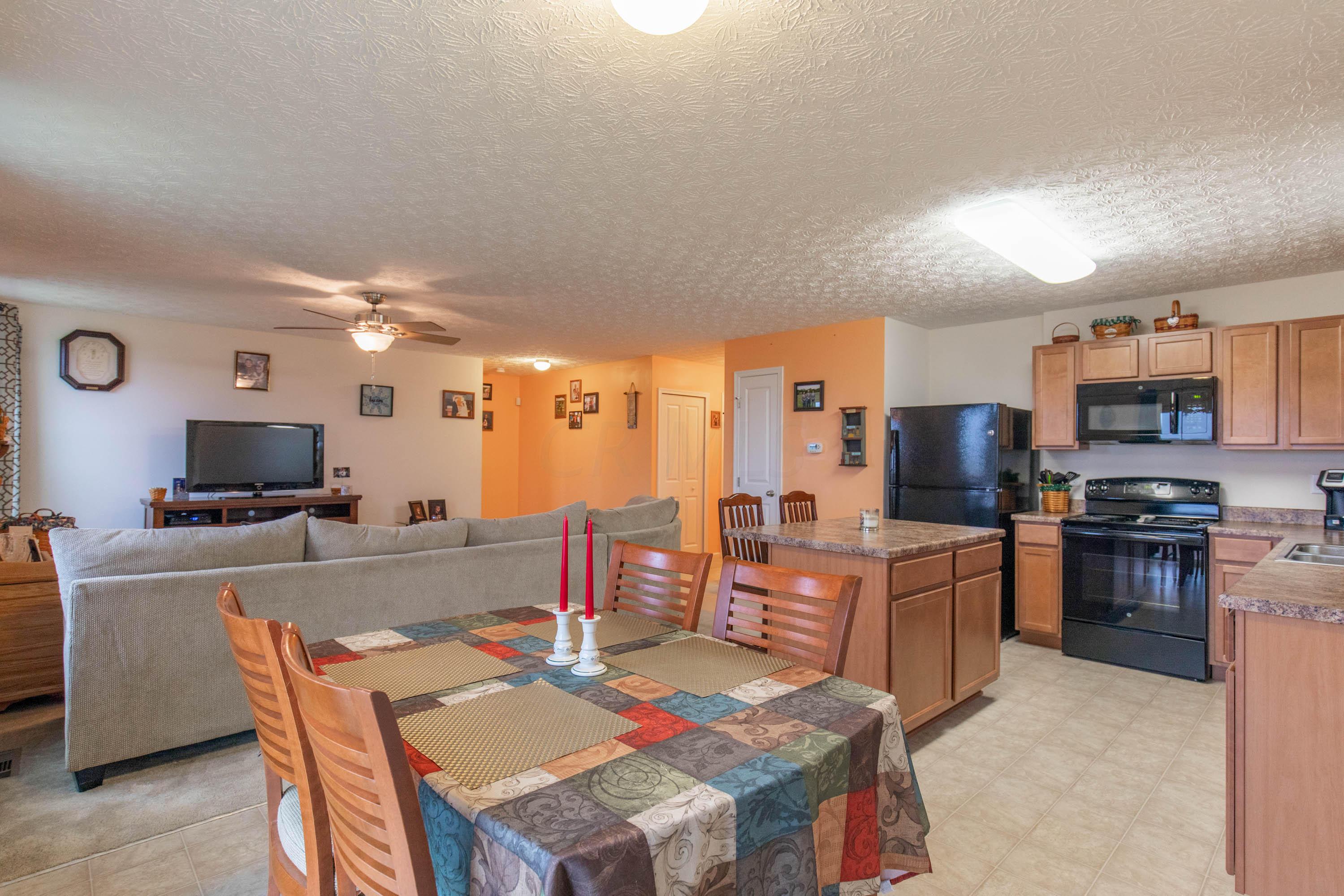 2014 Sun Ridge Street Lancaster, OH 43130 - Photo 11 of 30 Gallery Image 11