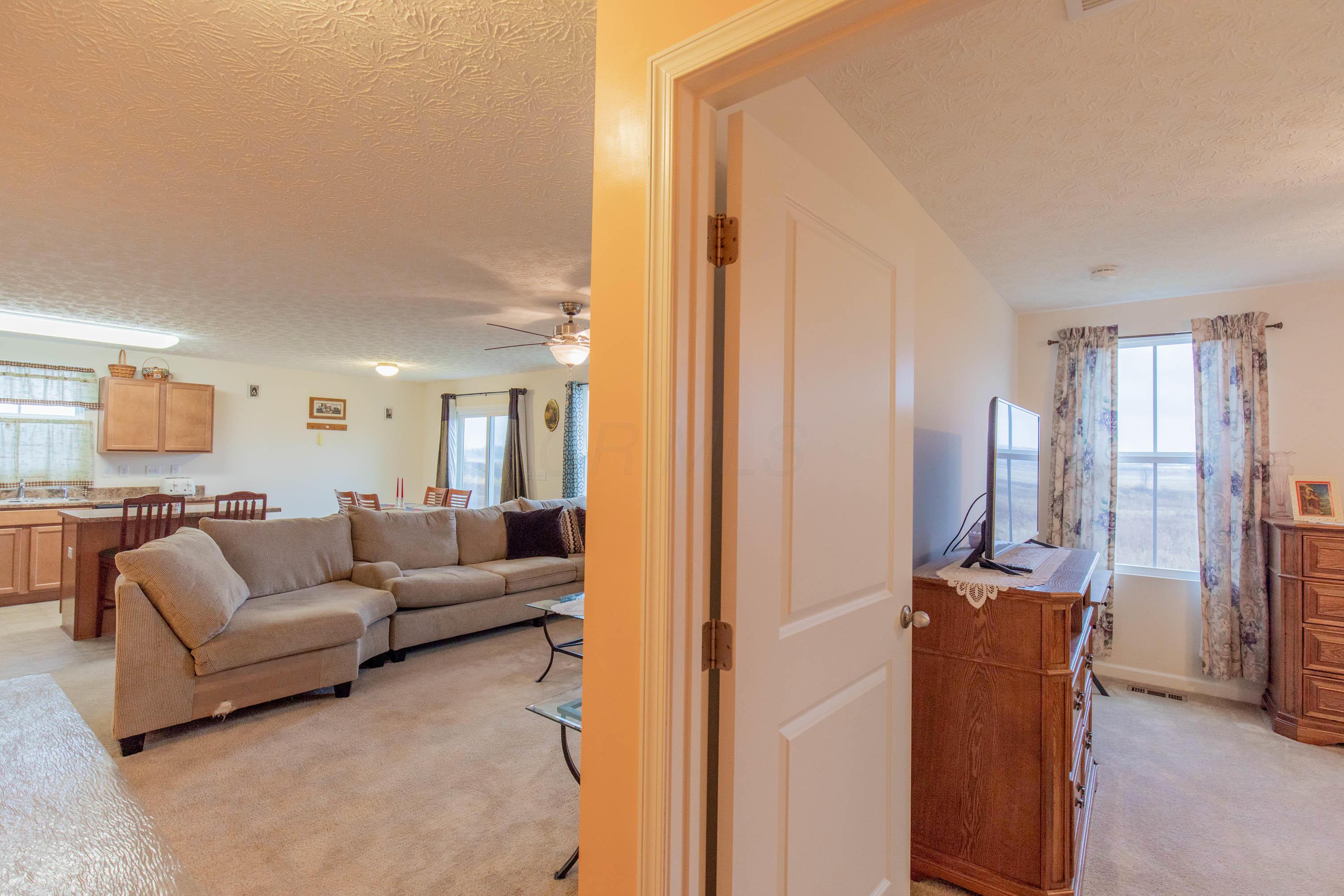 2014 Sun Ridge Street Lancaster, OH 43130 - Photo 13 of 30 Gallery Image 13