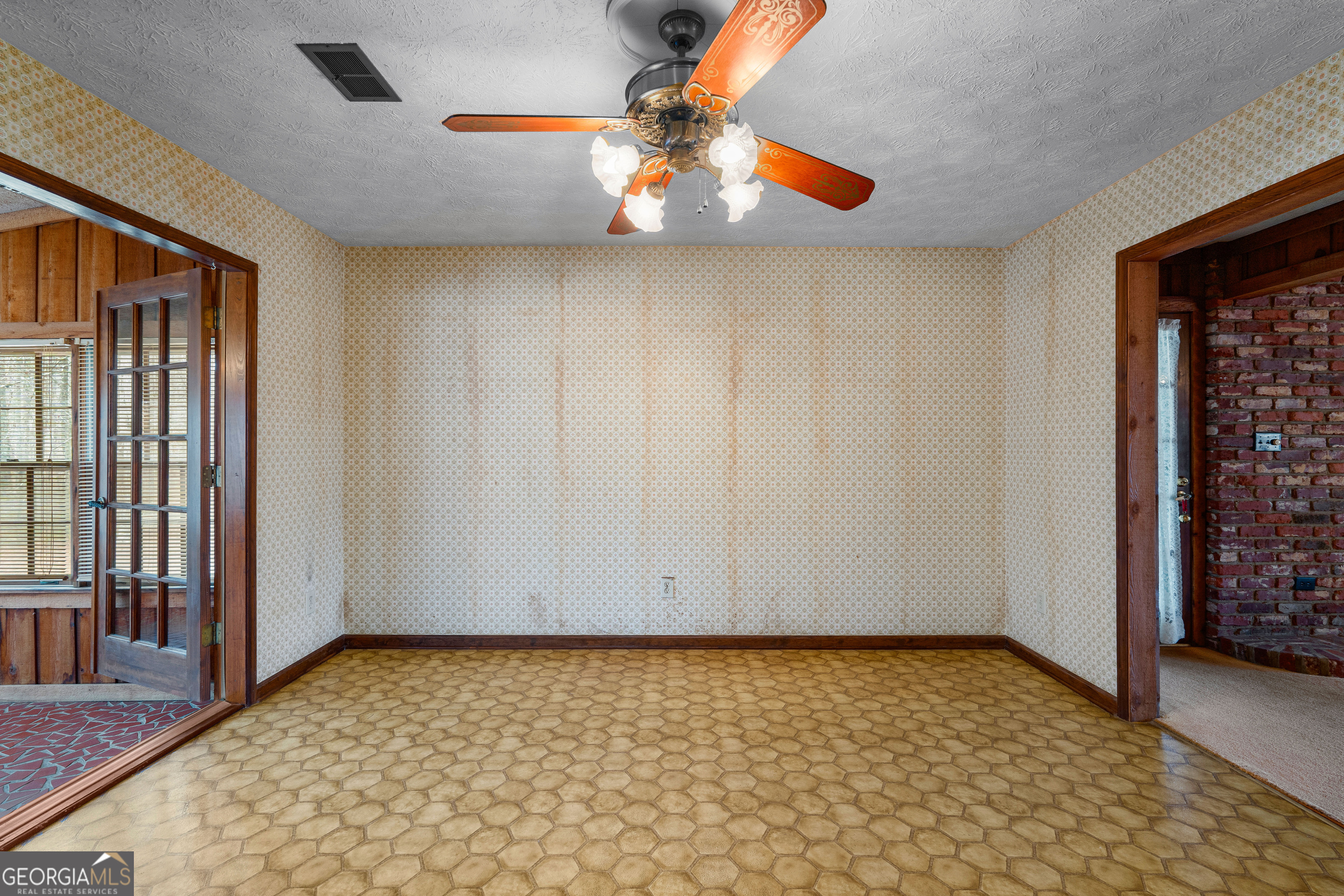 447 Adams Road Fayetteville, GA 30214 - Photo 15 of 52