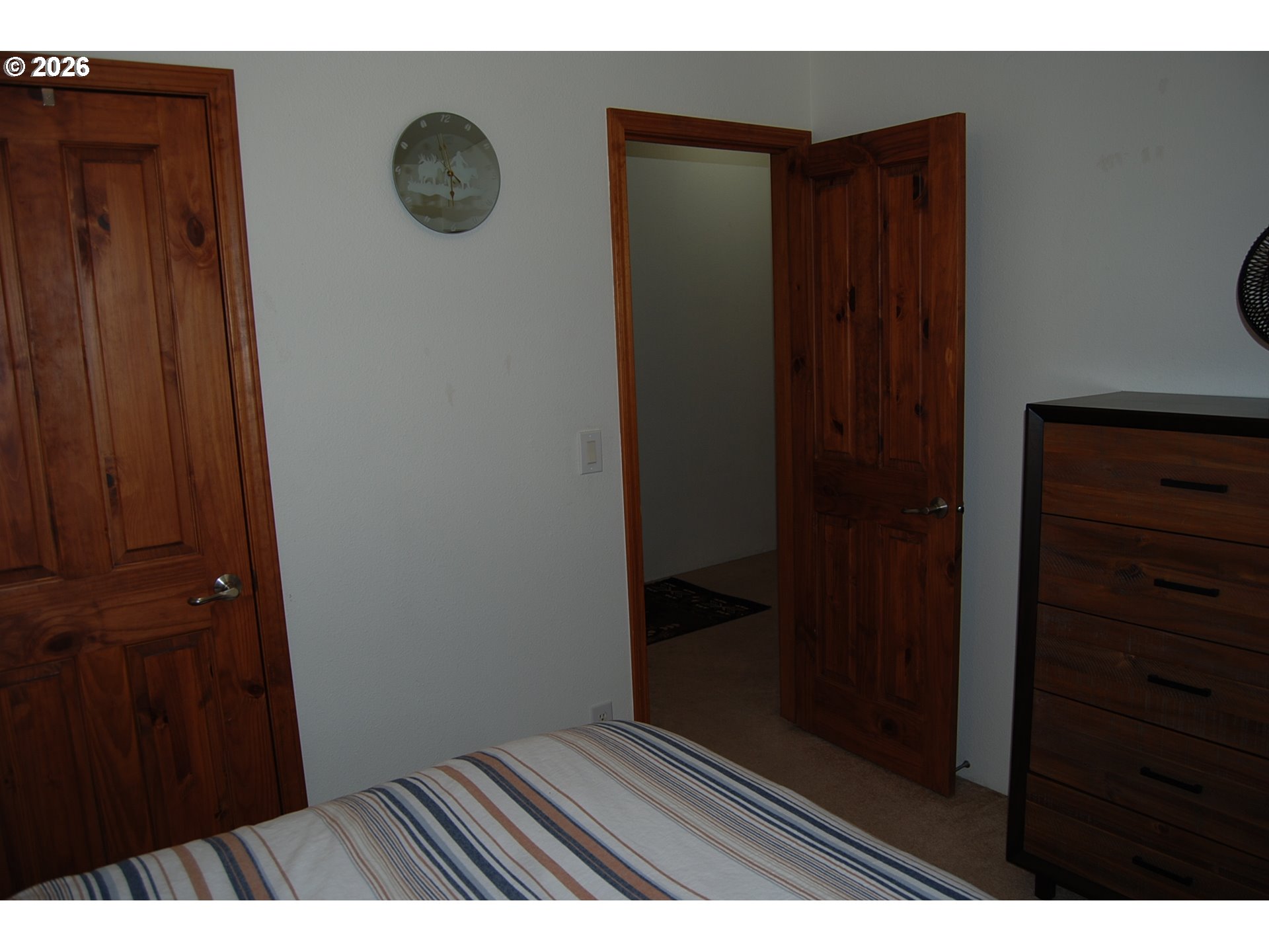 38987 Deer Creek Road Baker City, OR 97814 - Photo 25 of 45 a view of hallway with closet