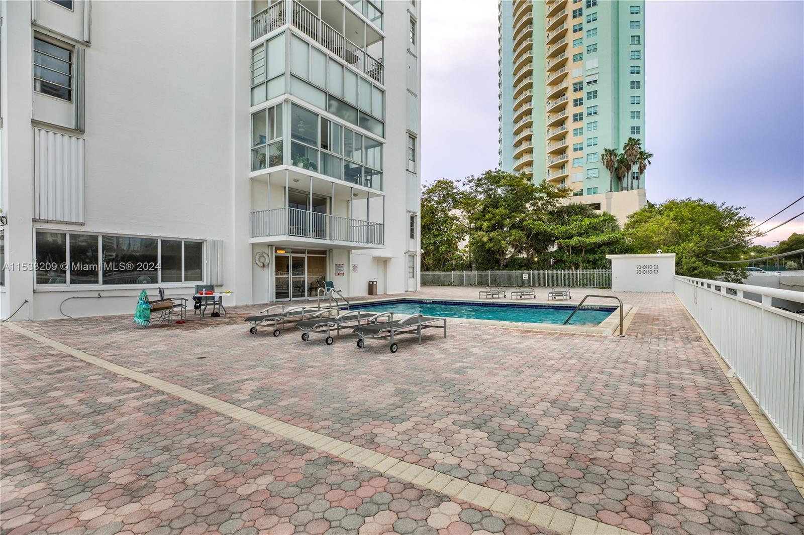 145 Southeast 25th Road, Unit 501 Miami, FL 33129 - Photo 14 of 17 Gallery Image 14