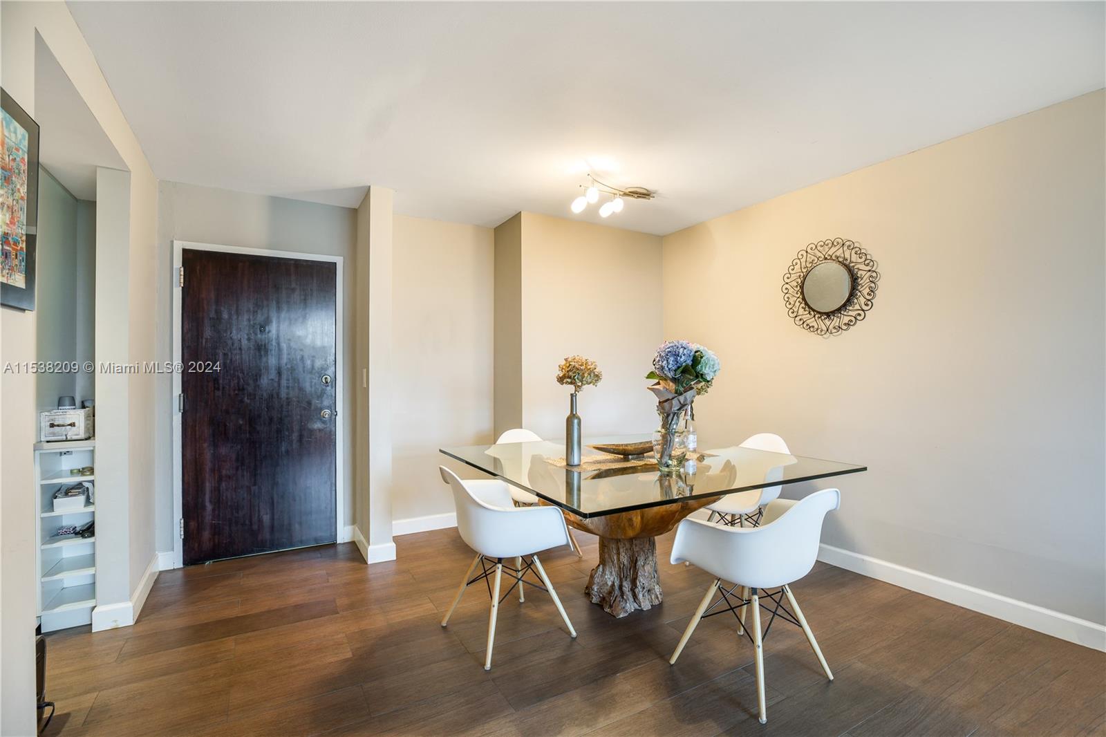 145 Southeast 25th Road, Unit 501 Miami, FL 33129 - Photo 9 of 17 Gallery Image 9