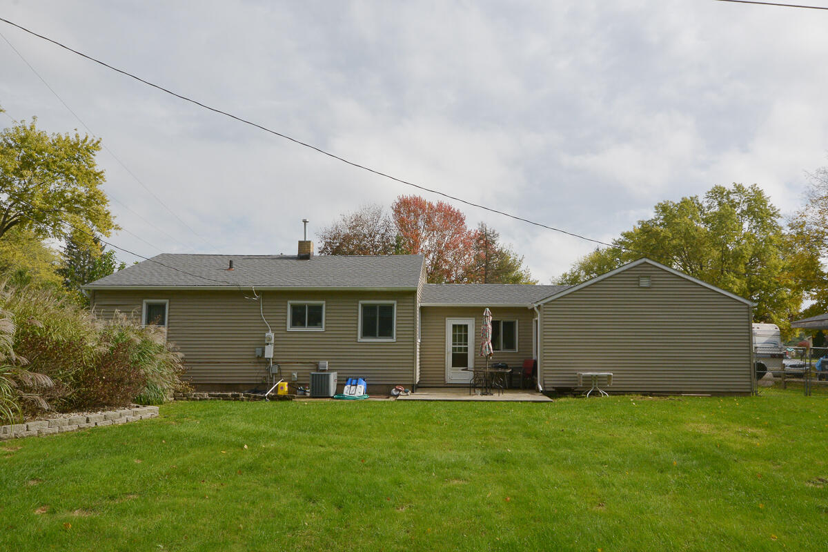 9720 South Sprinkle Road Portage, MI 49002 - Photo 14 of 18 9720Sprinkle_20