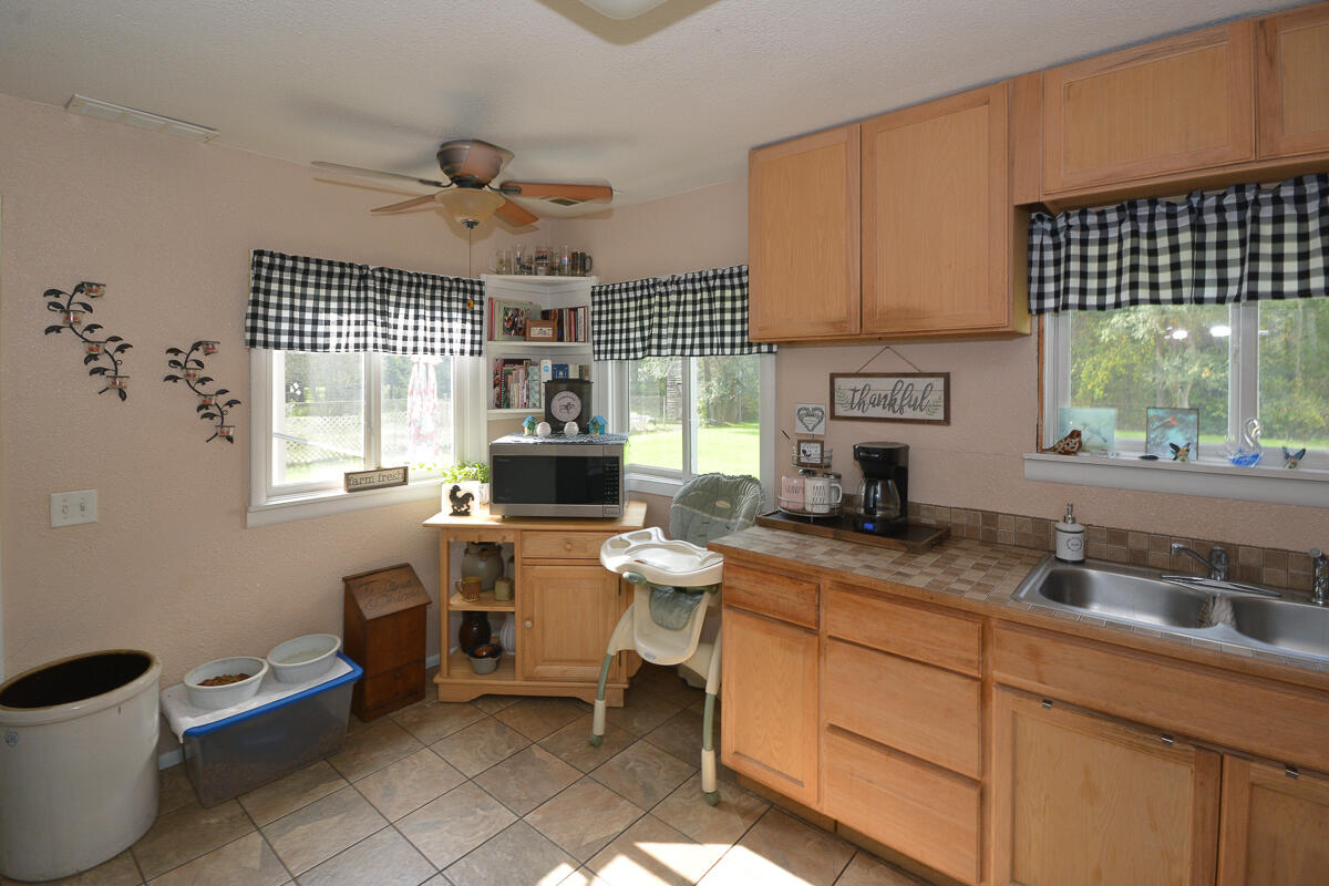 9720 South Sprinkle Road Portage, MI 49002 - Photo 5 of 18 9720Sprinkle_09