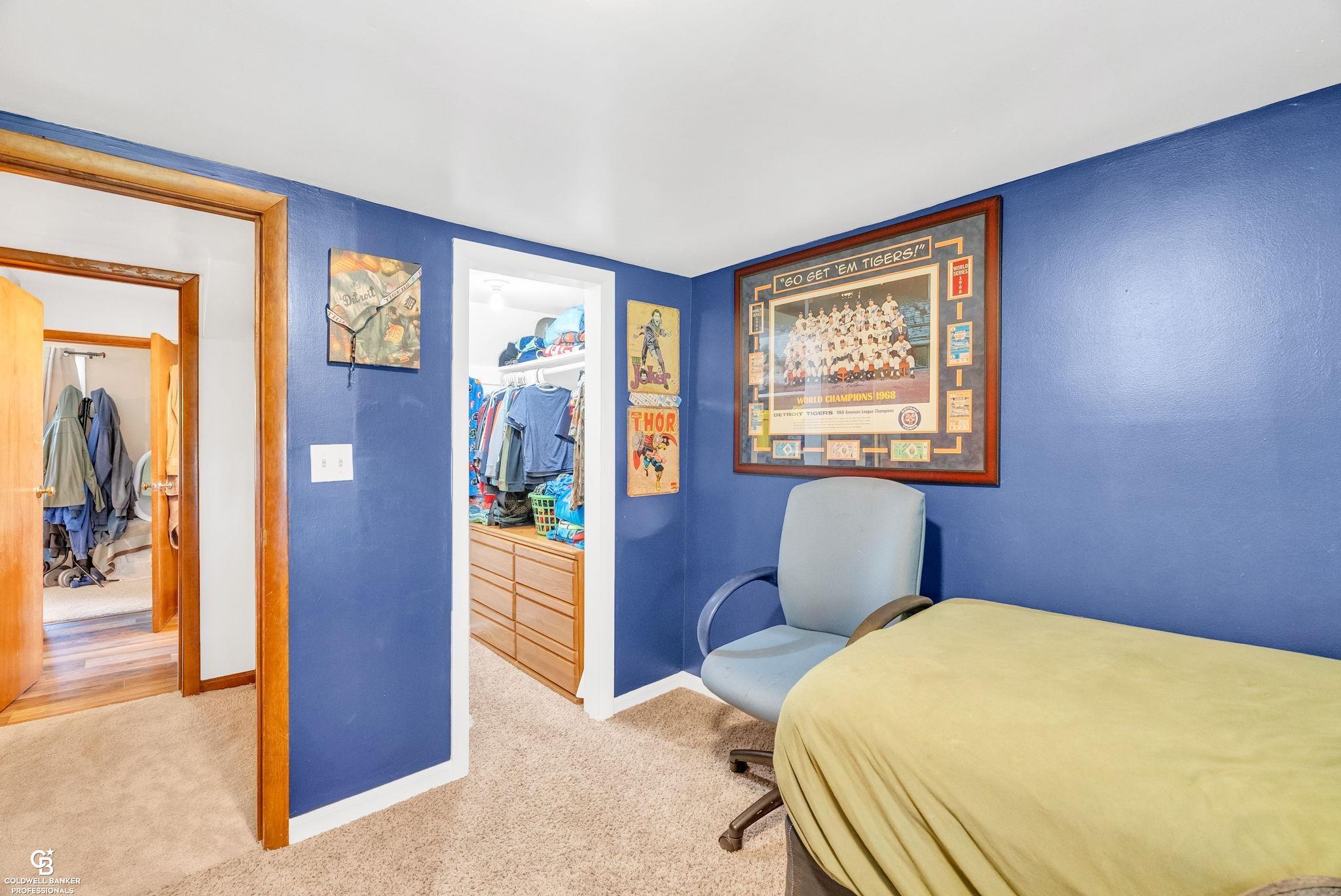 5252 Rochester Road Leonard, MI 48367 - Photo 46 of 50 50174231-91e796d3-8ff0-47a5-b186-512475504a57.JPG