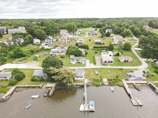$875,000 | 99 Sylvia Lane, Westport, MA 02790
