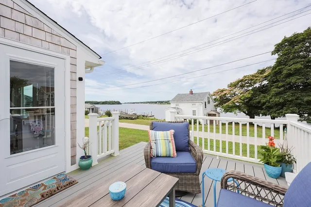 $875,000 | 99 Sylvia Lane, Westport, MA 02790
