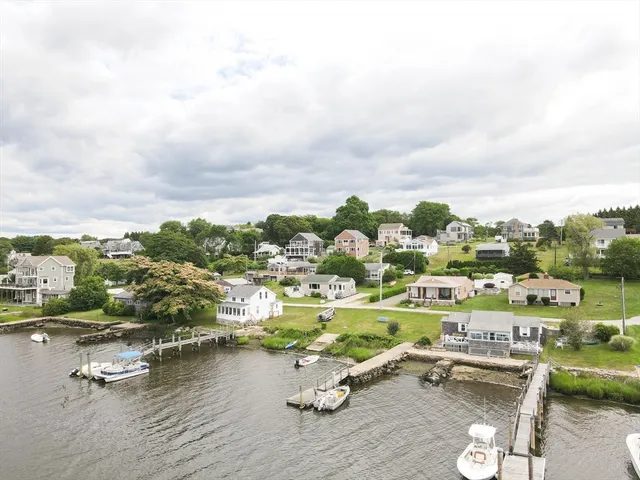 $875,000 | 99 Sylvia Lane, Westport, MA 02790