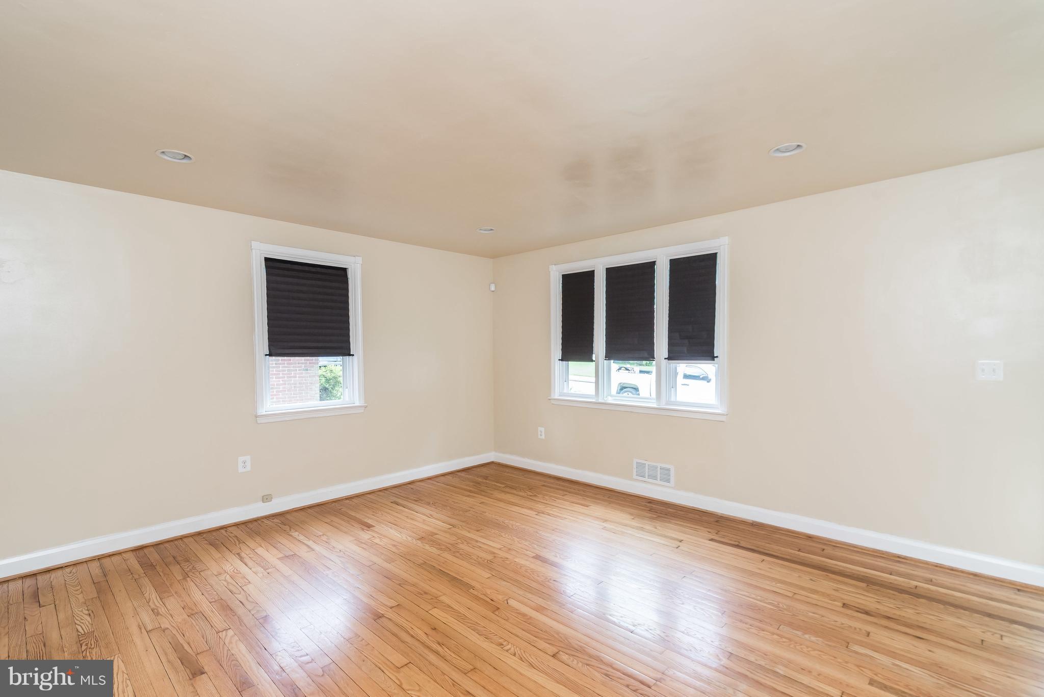 3625 Lockwood Road Baltimore, MD 21207 - Photo 2 of 28 Beautiful Hardwood floors