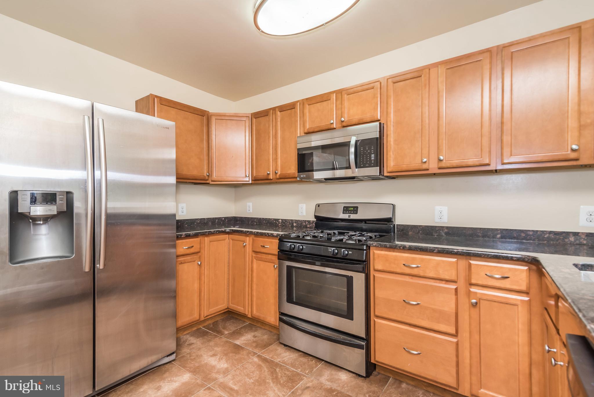 3625 Lockwood Road Baltimore, MD 21207 - Photo 12 of 28 Kitchen