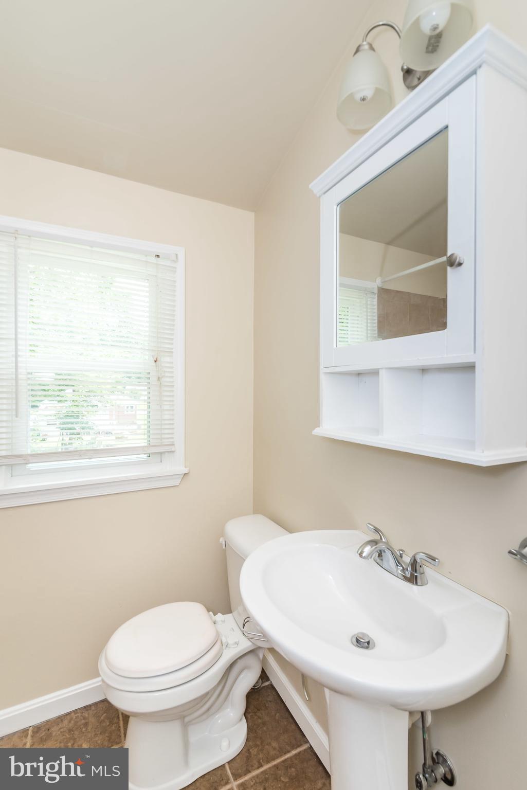 3625 Lockwood Road Baltimore, MD 21207 - Photo 25 of 28 Bath