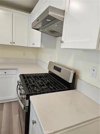 a close view of stove top oven