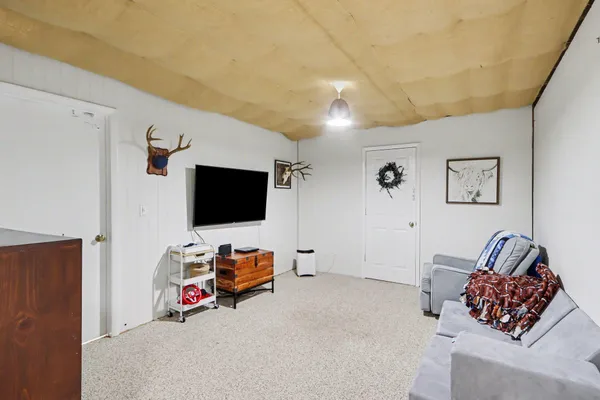 $525,000 | 5305 East T Avenue, Vicksburg, MI 49097