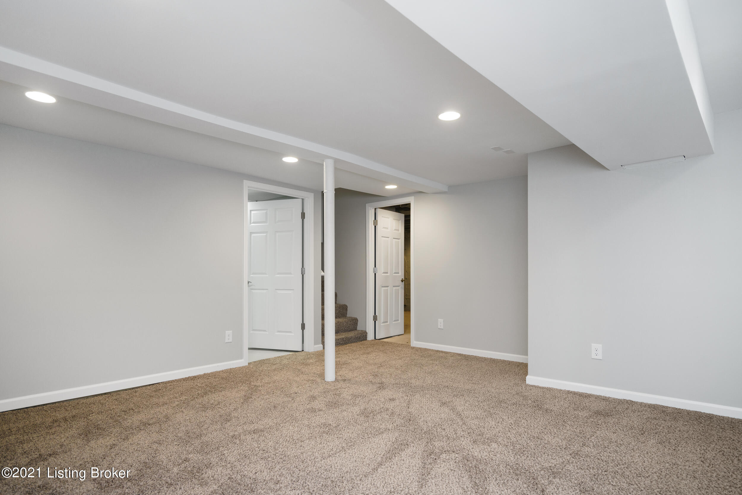 116 Wood Road Louisville, KY 40222 - Photo 45 of 49 basement family room