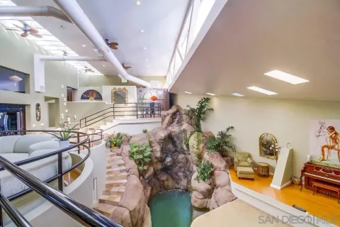 $2,900,000 | 1876 Sefton Place, San Diego, CA 92107