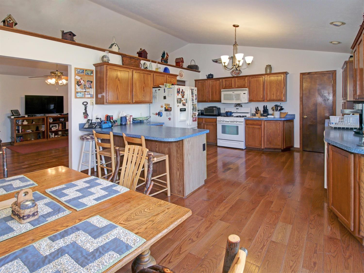 10270 Coon Hill Road Munith, MI 49259 - Photo 3 of 50 Photo 3