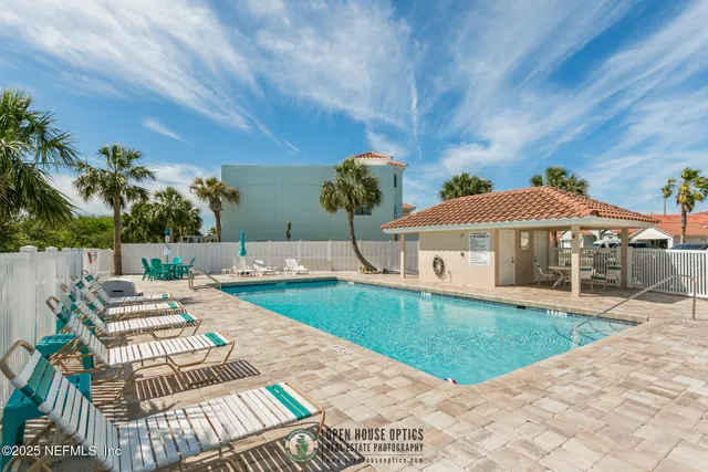 $524,900 | 1417 North Central Avenue, Flagler Beach, FL 32136