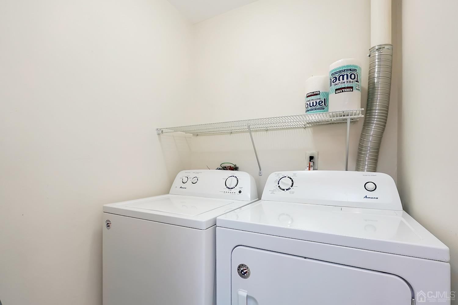 7 Haven Drive Old Bridge, NJ 07747 - Photo 23 of 24 a utility room with dryer and washer