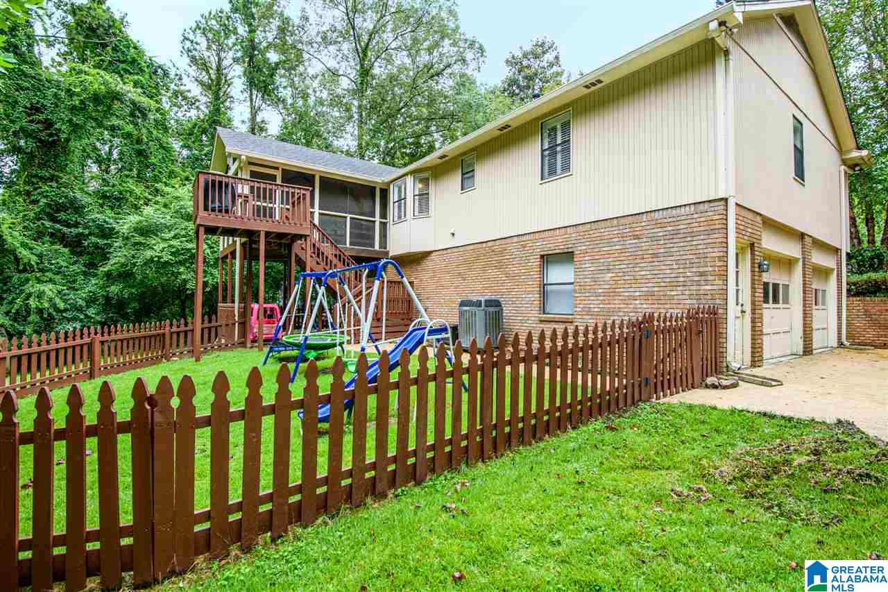 175 Willow Ridge Drive Pelham, AL 35124 - Photo 3 of 34